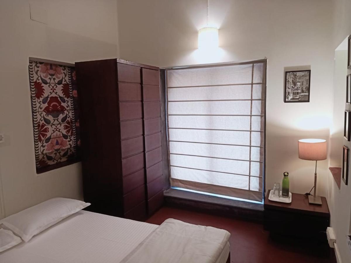 5/4 - Calcutta'S Freshest Bnb Exteriör bild