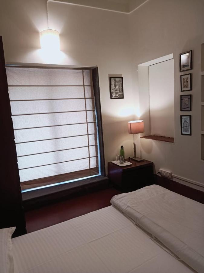 5/4 - Calcutta'S Freshest Bnb Exteriör bild