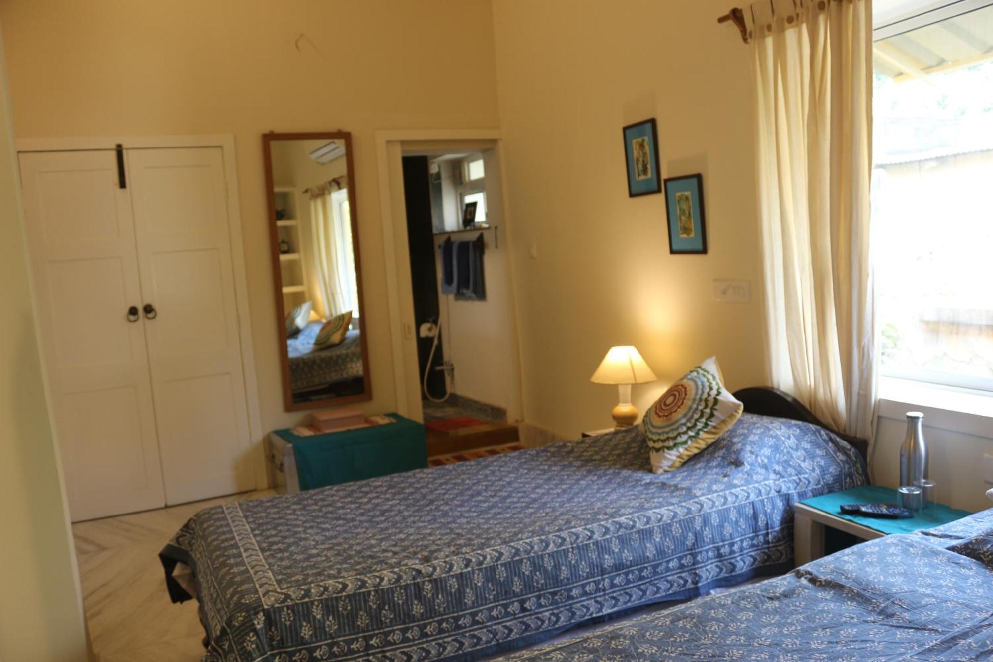 5/4 - Calcutta'S Freshest Bnb Exteriör bild