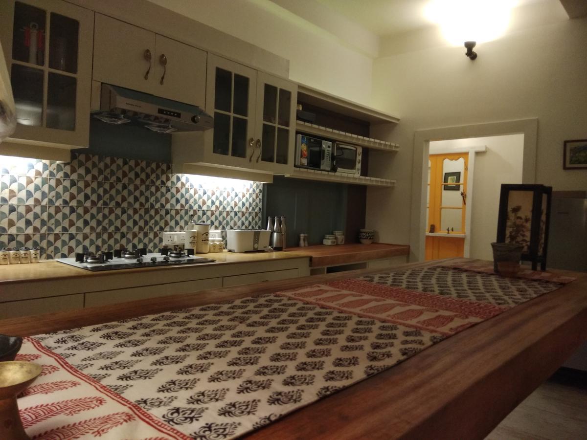5/4 - Calcutta'S Freshest Bnb Exteriör bild