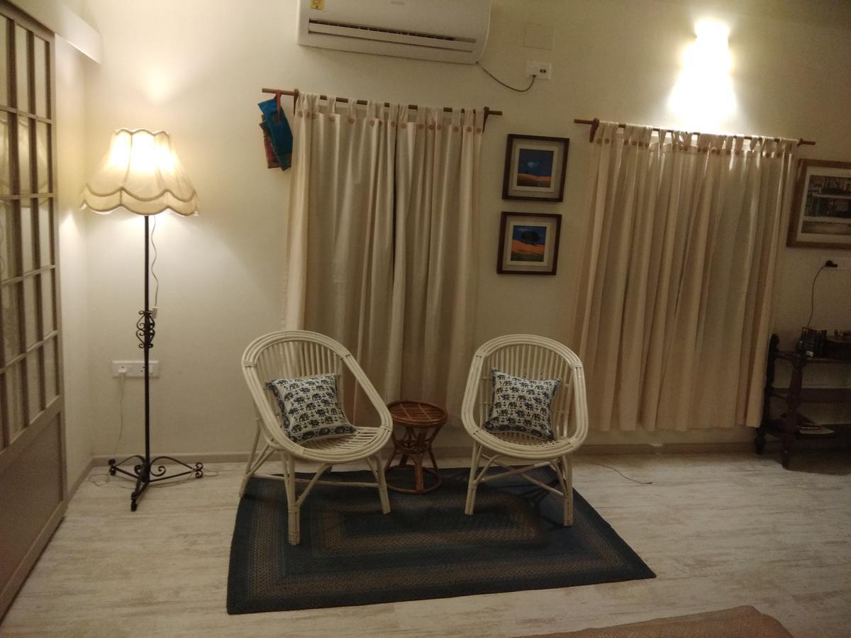 5/4 - Calcutta'S Freshest Bnb Exteriör bild