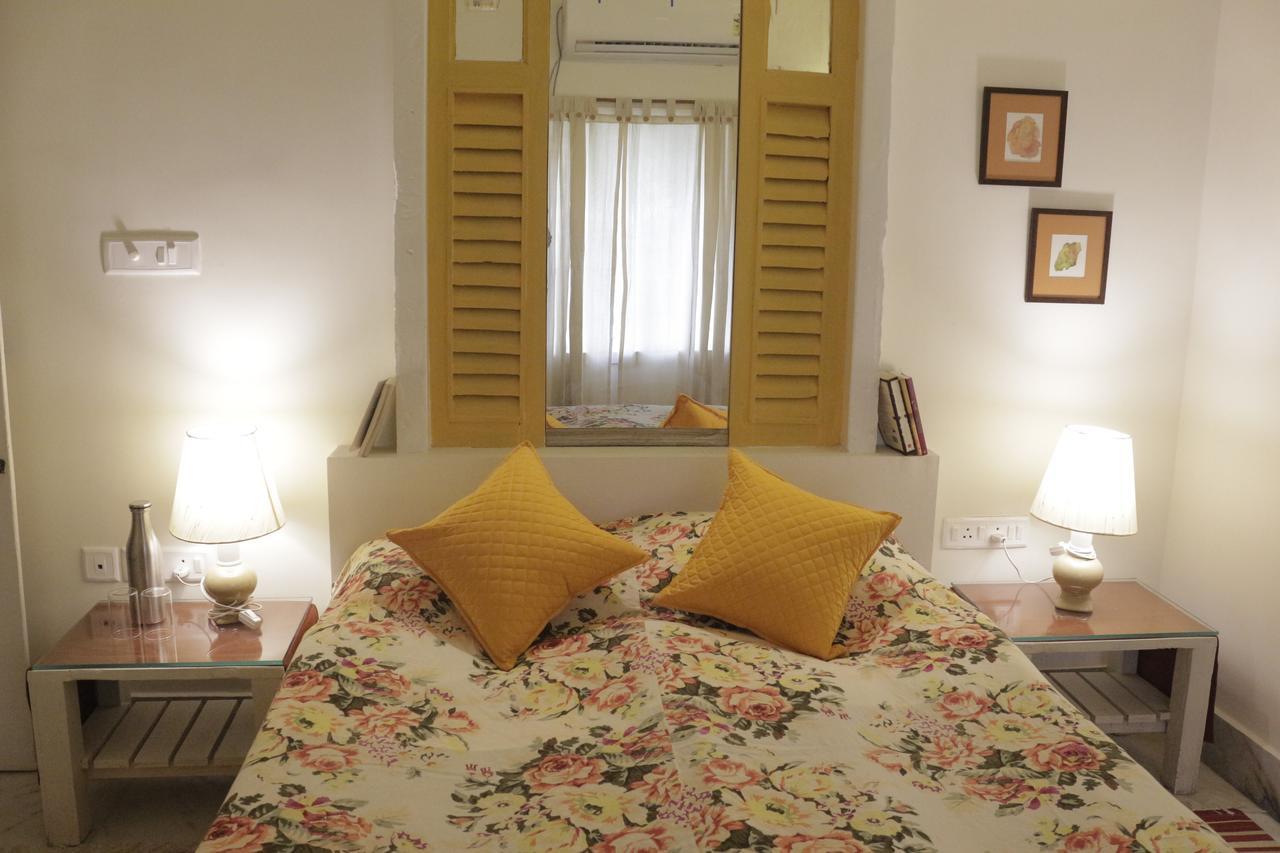 5/4 - Calcutta'S Freshest Bnb Exteriör bild